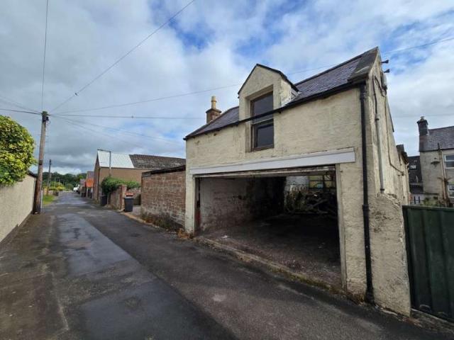Commercial for sale in Thornhill, Scotland