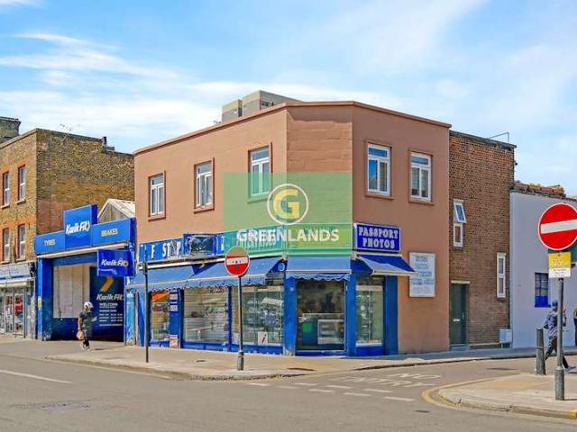 Commercial for sale in Bethnal Green, Greater London