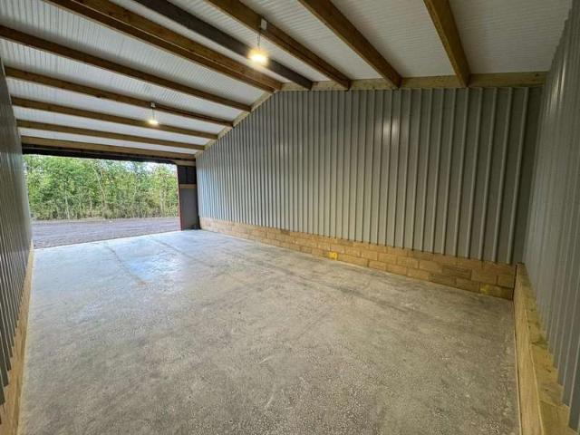 Commercial for rent in Chipping Hill, Essex