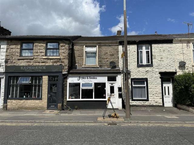 Commercial for rent in Darwen
