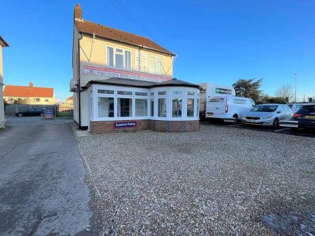 Commercial for rent in Crostwick, Norfolk