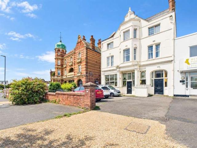Commercial for sale in Old Town, Rother