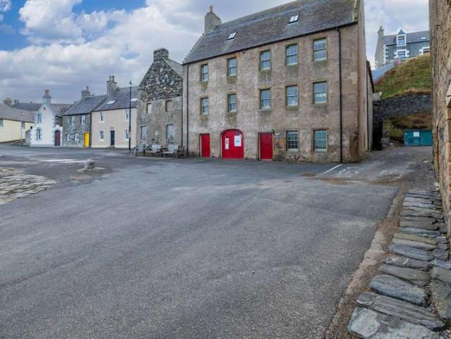 Commercial for sale in Portsoy, Scotland