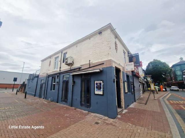 Commercial for rent in Green Bank, St Helens