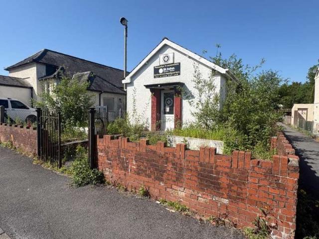 Commercial for sale in Llandeilo, Wales