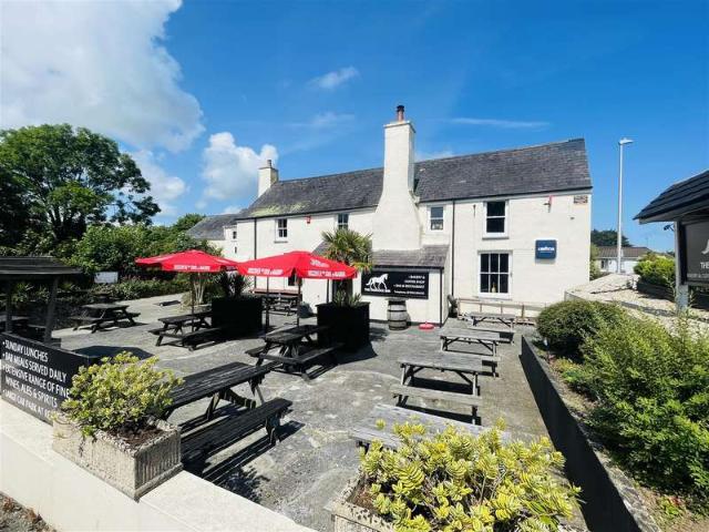 Commercial for sale in Penally