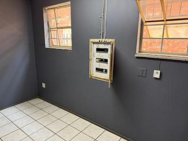Commercial for rent in Waterkloof, Gauteng