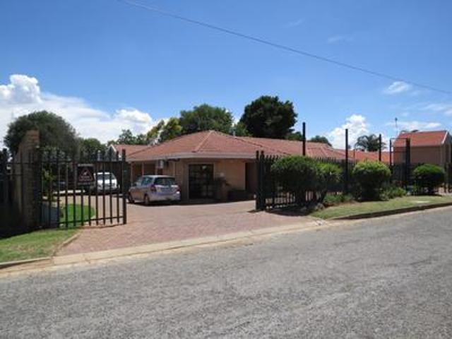 Commercial for sale in Nooitgedacht, Gauteng