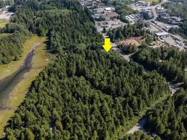House for sale in Clayoquot, British Columbia