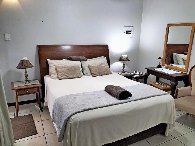Apartment for sale in Kingsburgh, Kwazulu-natal