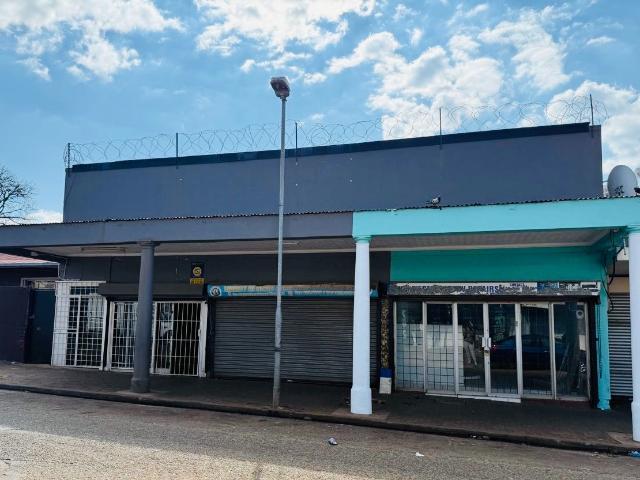 Apartment for sale in Vosloorus, Gauteng