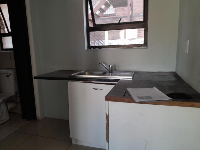 Apartment for sale in Vosloorus, Gauteng