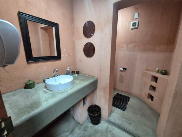 Apartment for sale in Tlhabane, North West