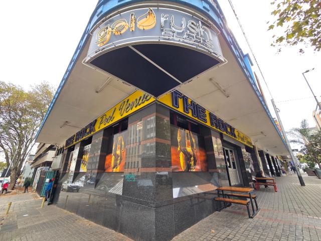Apartment for sale in Vosloorus, Gauteng