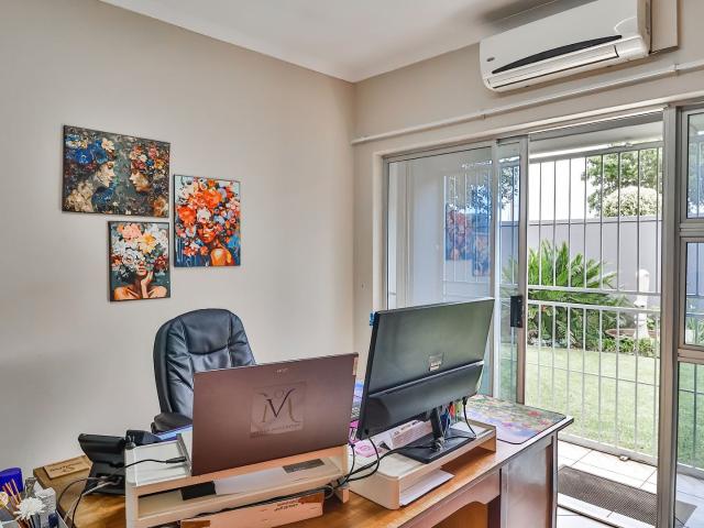 Apartment for sale in Brackenhurst, Ekurhuleni