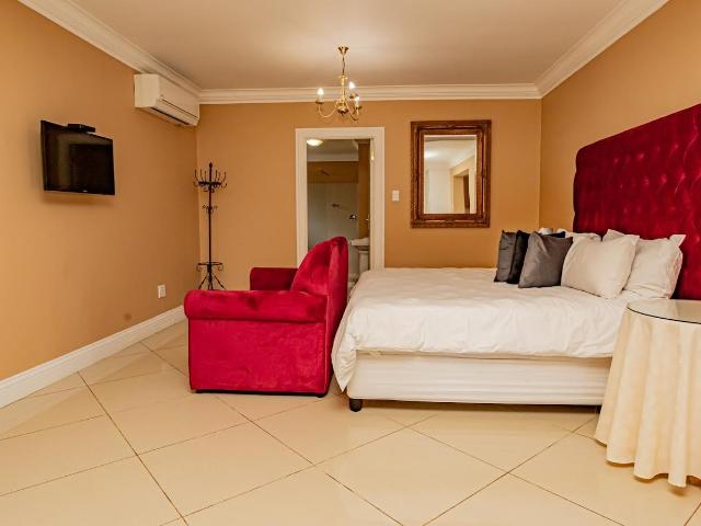 Apartment for sale in Waterkloof, Gauteng