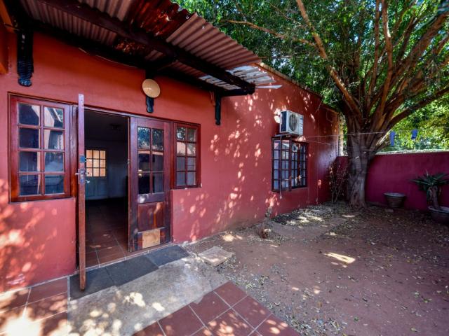 Apartment for sale in Waterkloof, Gauteng