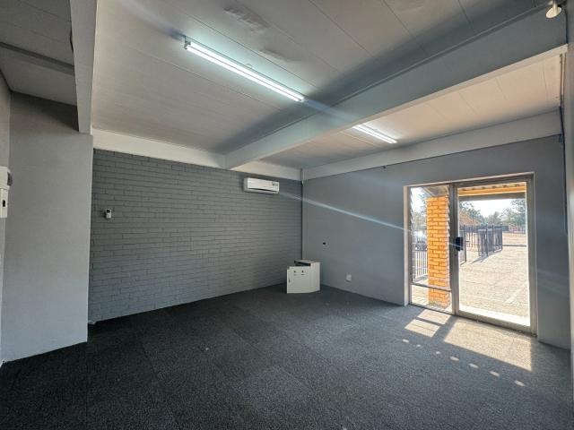 Apartment for sale in Dr Kenneth Kaunda, North West