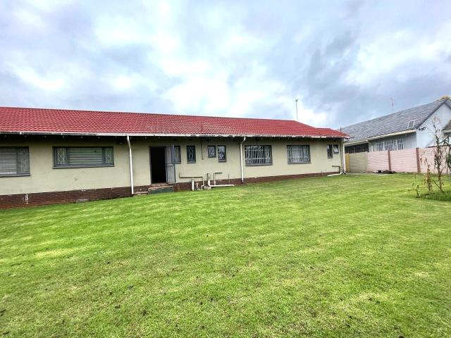 Apartment for sale in Nooitgedacht, Gauteng
