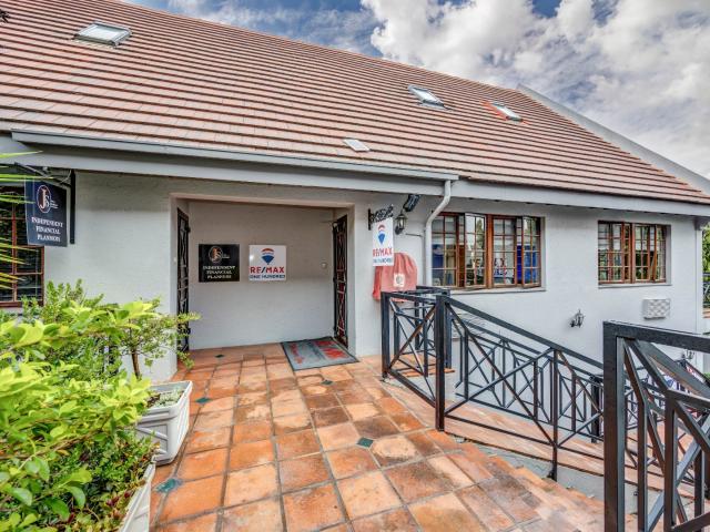 Apartment for rent in Douglasdale, Randburg