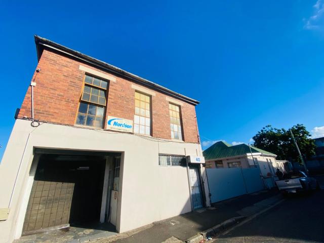 Apartment for sale in Seaview, Kwazulu-natal