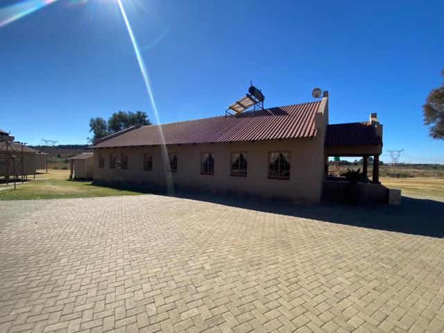 Apartment for sale in Sonlandpark, Sedibeng