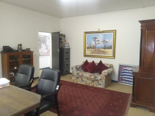 Apartment for sale in Dr Kenneth Kaunda, North West
