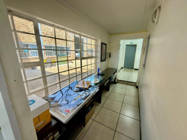Apartment for sale in Dr Kenneth Kaunda, North West