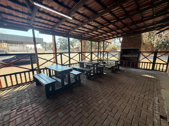 Apartment for sale in Dr Kenneth Kaunda, North West