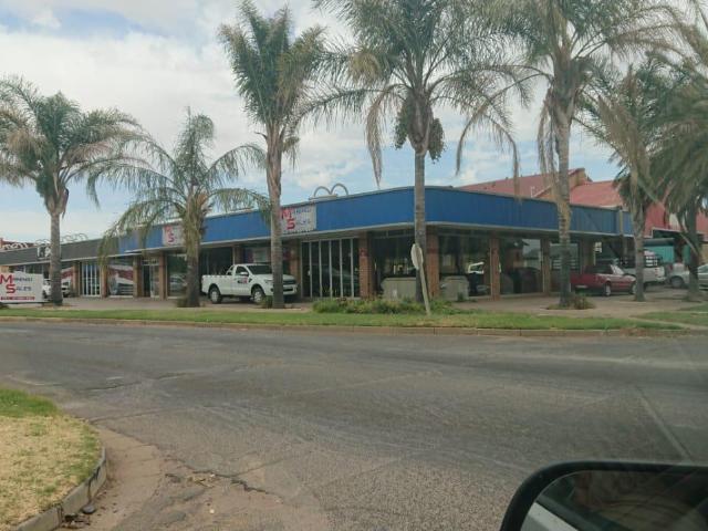 Apartment for sale in Dr Kenneth Kaunda, North West