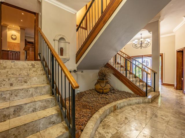 Apartment for sale in Waterkloof, Gauteng