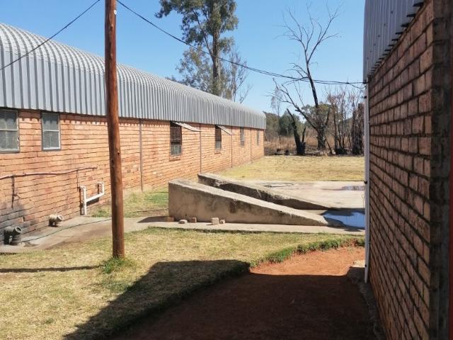 Apartment for sale in Dr Kenneth Kaunda, North West