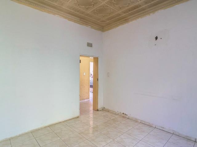 Apartment for sale in Vosloorus, Gauteng