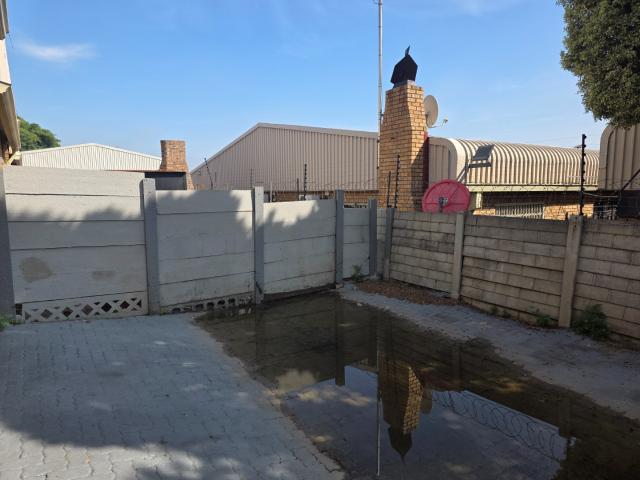 Apartment for rent in Tlhabane, North West
