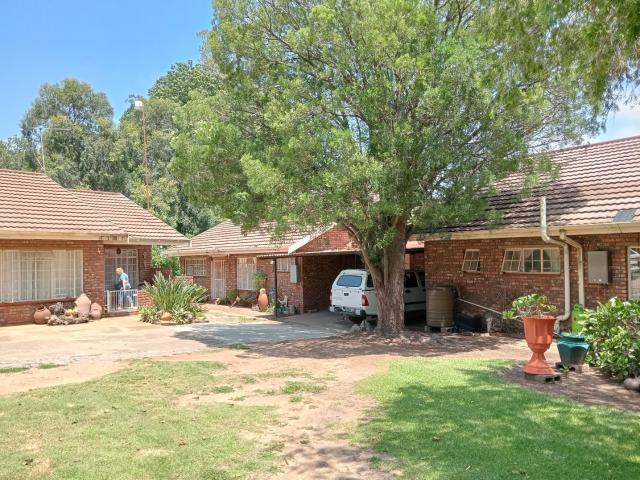 Apartment for sale in Koppies, Free State