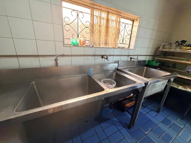 Apartment for sale in Dr Kenneth Kaunda, North West