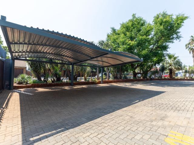 Apartment for rent in Waterkloof, Gauteng