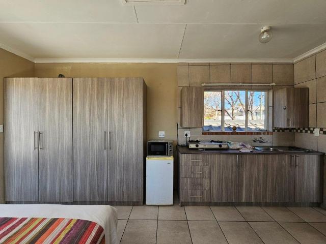 Apartment for sale in Dr Kenneth Kaunda, North West