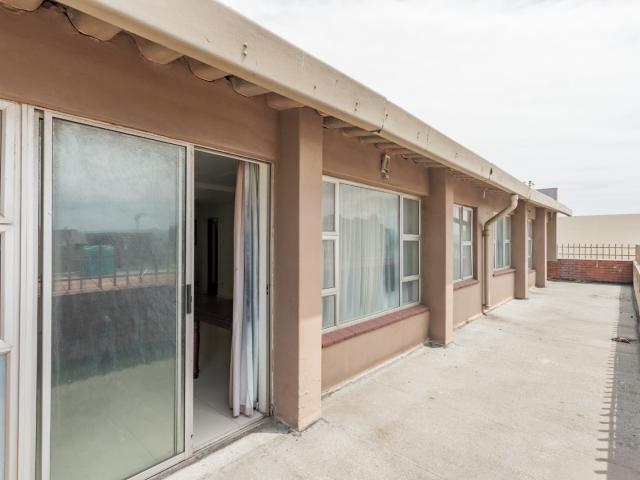 Apartment for sale in Seaview, Kwazulu-natal