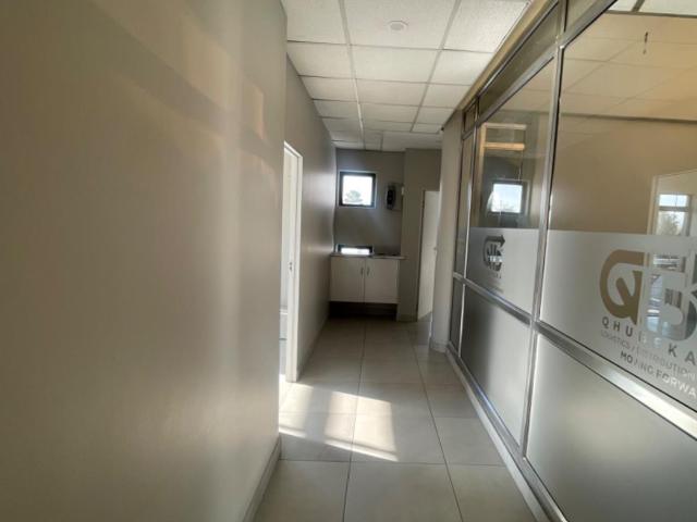 Apartment for rent in Paulshof, Alexandra