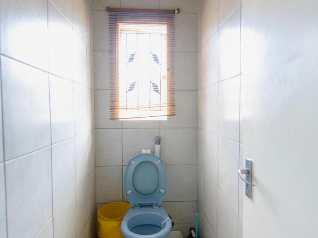 Apartment for sale in Mohlakeng, Gauteng