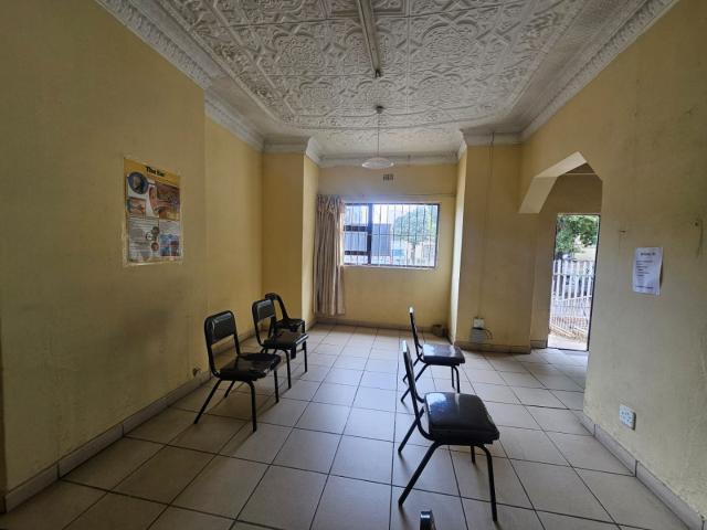 Apartment for sale in Vosloorus, Gauteng