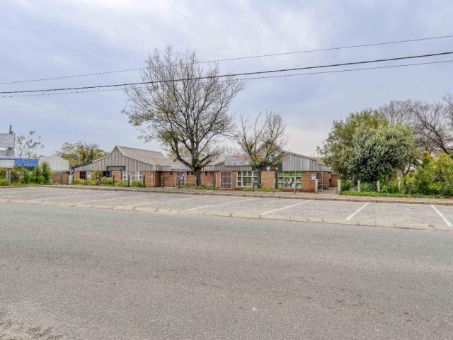 Apartment for sale in Waterkloof, Gauteng