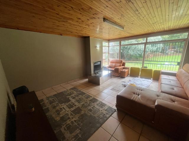 Apartment for sale in Waterkloof, Gauteng
