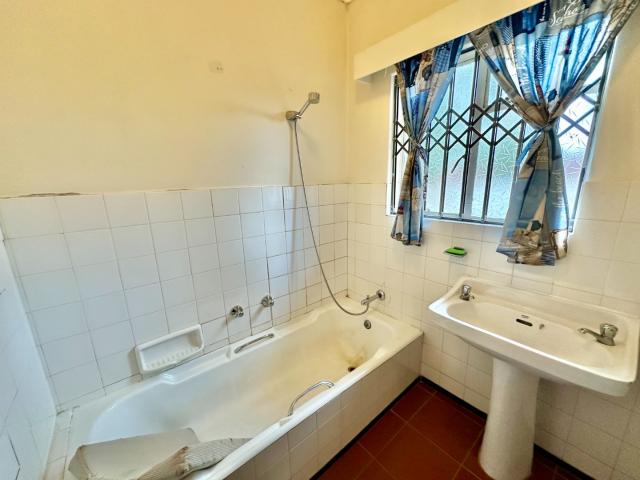 Apartment for rent in Waterkloof, Gauteng