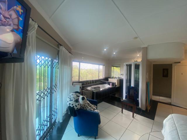 Apartment for sale in Seaview, Kwazulu-natal