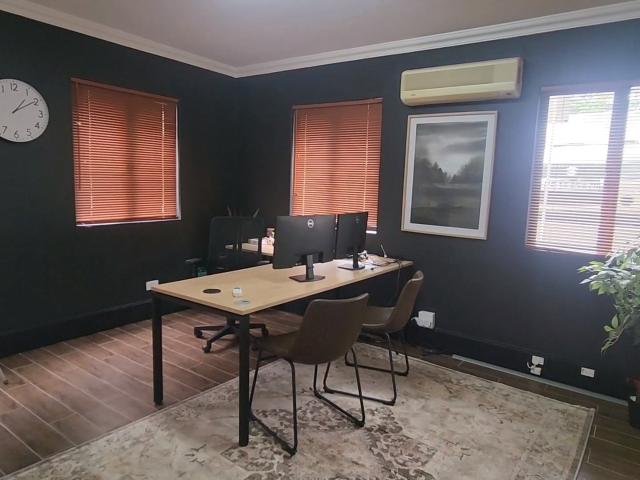 Apartment for rent in Seaview, Kwazulu-natal