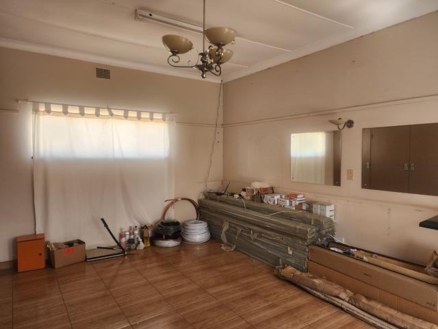 Apartment for sale in Dr Kenneth Kaunda, North West