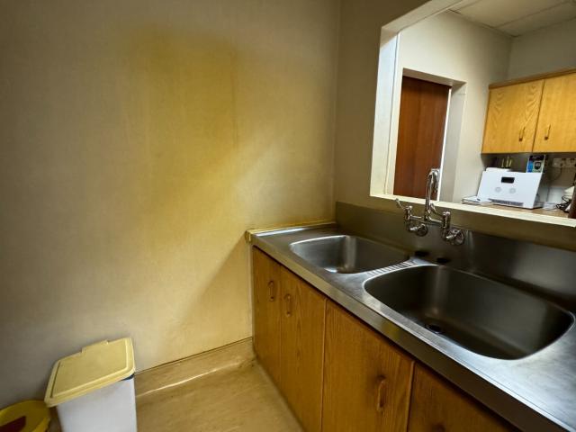 Apartment for sale in Dr Kenneth Kaunda, North West