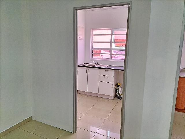 Apartment for rent in Kingsburgh, Kwazulu-natal